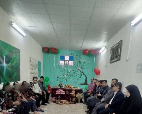 برگزاری مراسم گرامیداشت روز زن و مادر در مرکز سالمندان فضیلت اندیمشک