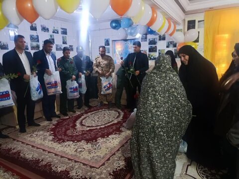 برگزاری جشن ولادت حضرت صدیقه طاهره‌(س) با حضور مسئولین در کمپ بانوان «طلوع رهایی البرز»