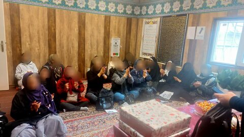 طالقان | برگزاری جشن ولادت حضرت فاطمه(س) و روز مادر