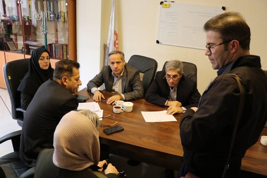 برگزاری میز خدمت و دیدار هفتگی مدیرکل با مددجویان