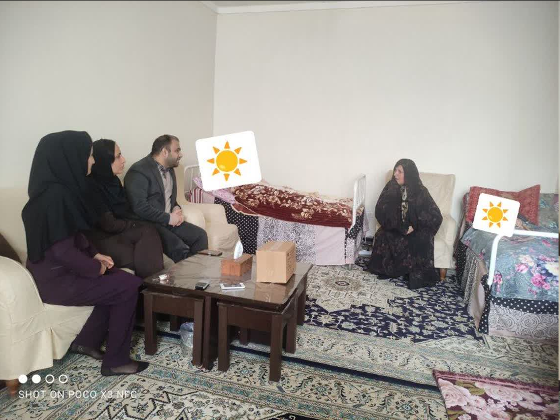 به گزارش روابط عمومی بهزیستی استان همدان؛ تجلیل از مادر فداکار در روز زن و مادر توسط بهزیستی شهرستان بهار