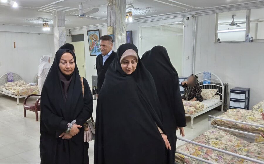 بازدید مسئولان استان قزوین از مرکز سالمندان فاطمه زهرا(س) به مناسبت میلاد حضرت زهرا(س)