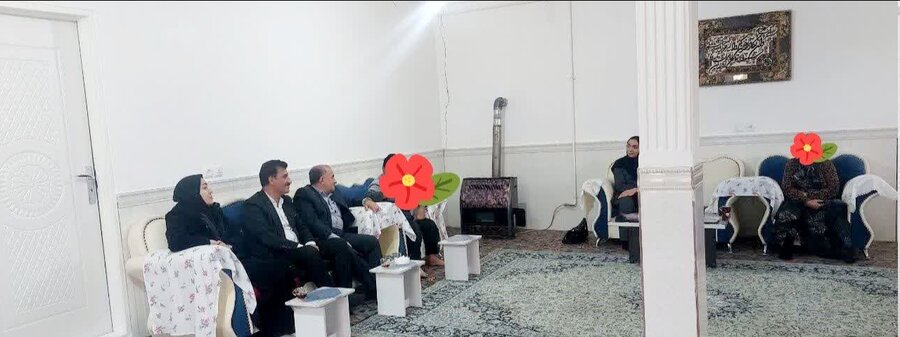 بازدید و دلجویی از فرد دارای معلولیت در شهرستان درگزین 