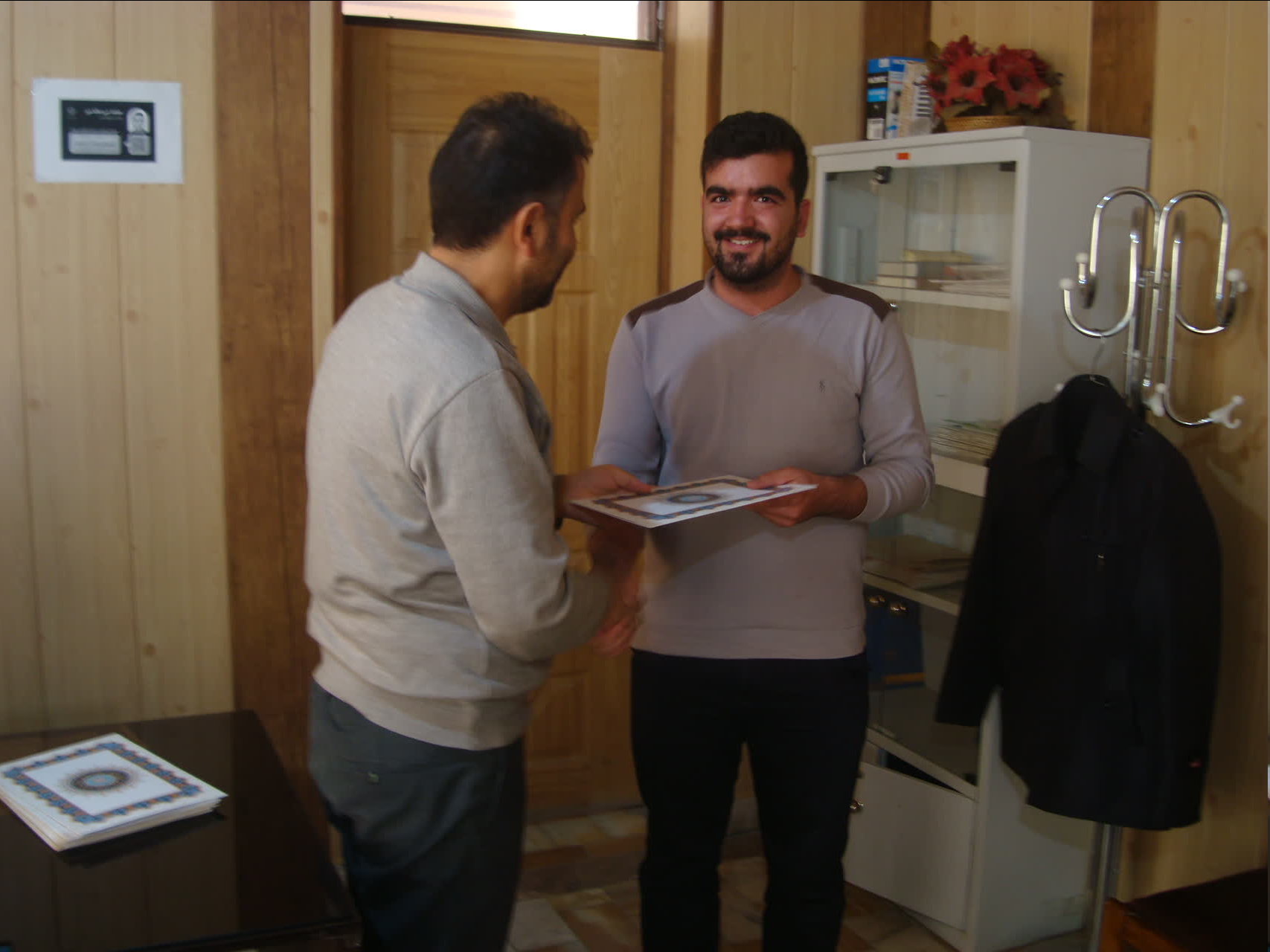 تقدیر از همکاران دارای معلولیت در بهزیستی شهرستان ملایر