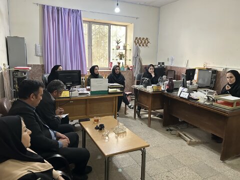 گرمی| کارگروه مشترک نهضت سوادآموزی و بهزیستی در اداره بهزیستی شهرستان گرمی تشکیل شد