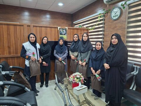 دیّر| تقدیر از بانوان اداره بهزیستی شهرستان دیر