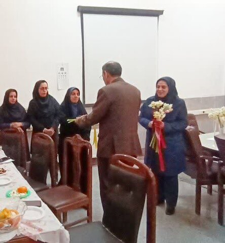 گزارش تصویری | دیدار مدیرکل و روسای شهرستان های تابعه با همکاران بمناسبت ولادت حضرت زهرا(س)