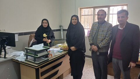 گزارش تصویری | دیدار مدیرکل و روسای شهرستان های تابعه با همکاران بمناسبت ولادت حضرت زهرا(س)