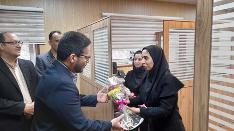 گزارش تصویری | دیدار مدیرکل و روسای شهرستان های تابعه با همکاران بمناسبت ولادت حضرت زهرا(س)