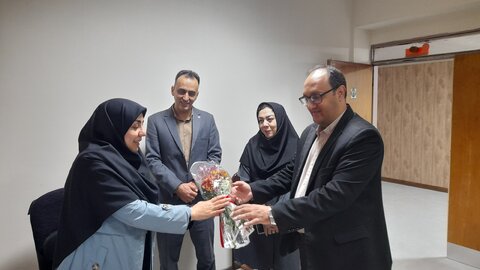 گزارش تصویری | دیدار مدیرکل و روسای شهرستان های تابعه با همکاران بمناسبت ولادت حضرت زهرا(س)