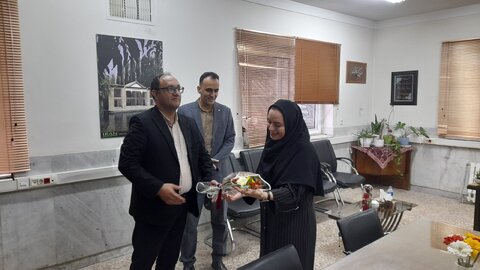 گزارش تصویری | دیدار مدیرکل و روسای شهرستان های تابعه با همکاران بمناسبت ولادت حضرت زهرا(س)