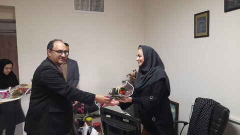 گزارش تصویری | دیدار مدیرکل و روسای شهرستان های تابعه با همکاران بمناسبت ولادت حضرت زهرا(س)