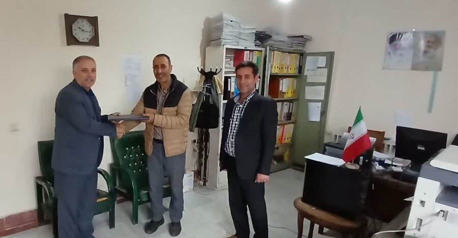 پارس آباد| به مناسبت 15 آذر روز حسابدار اتفاق افتاد.