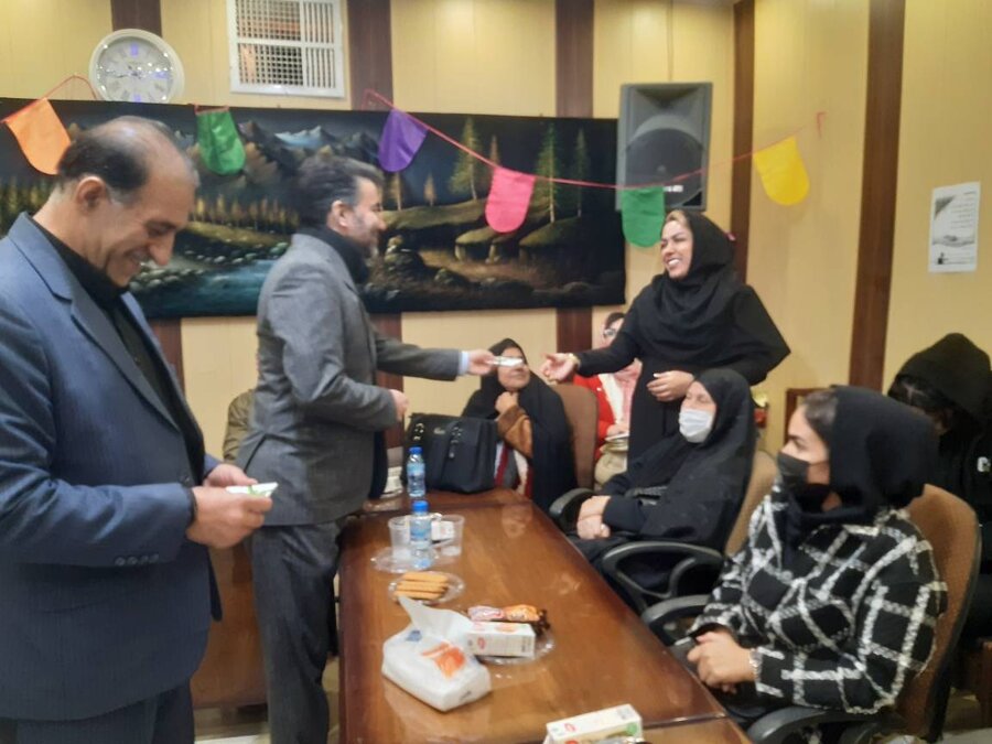 ورامین | برگزاری مراسم جشن گرامیداشت مقام  زن و مادر