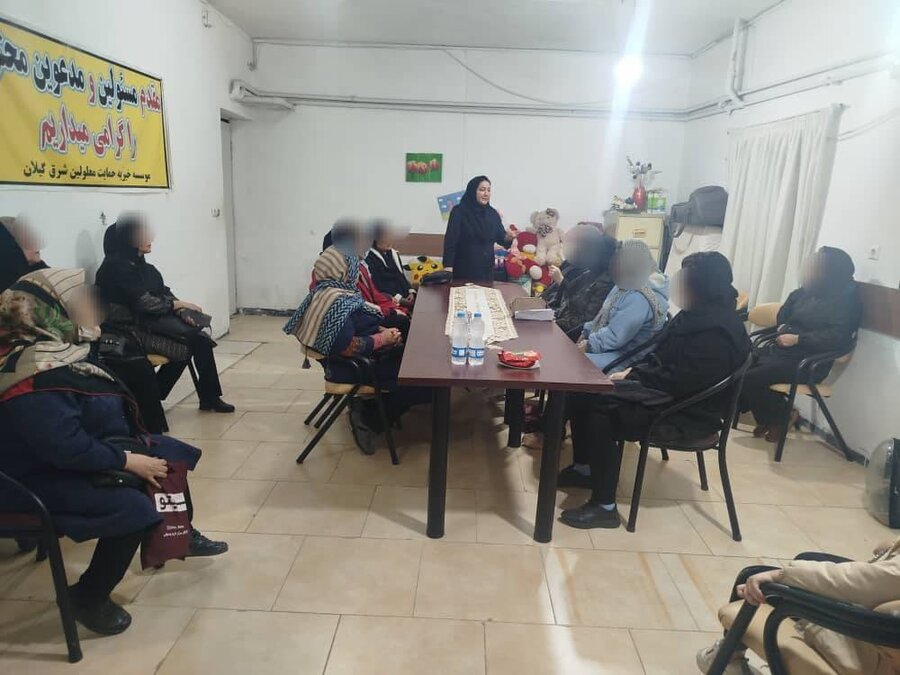 لاهیجان /برگزاری کارگاه آموزشی با محوریت سلامت روان ویژه زنان سرپرست خانوار 