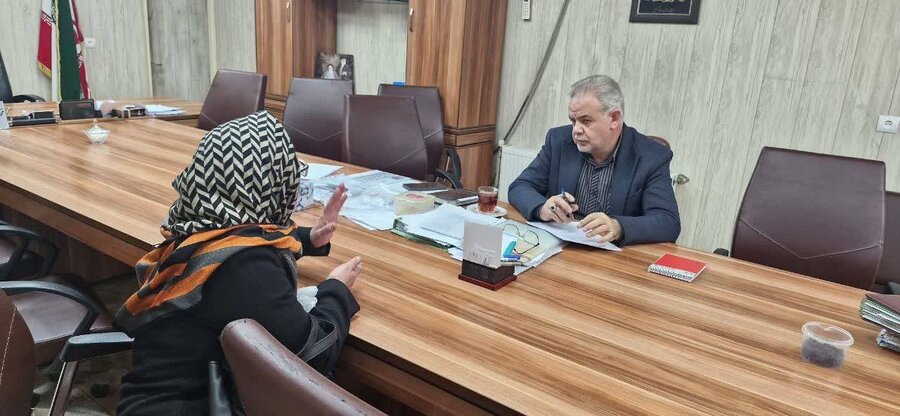 شهریار | دیدار چهره به چهره سرپرست اداره بهزیستی شهرستان با مراجعین