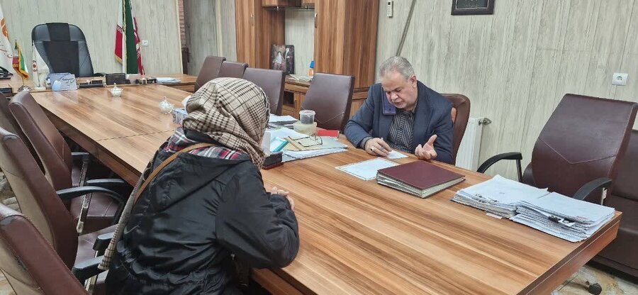 شهریار | دیدار چهره به چهره سرپرست اداره بهزیستی شهرستان با مراجعین