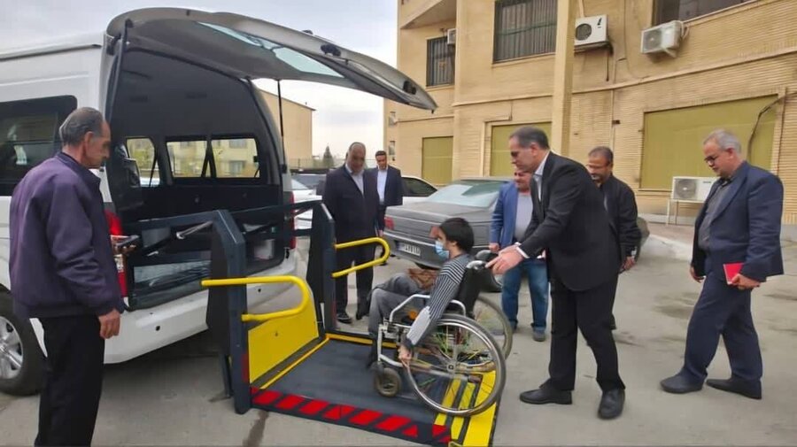 شهریار | دیدار با شهردار اندیشه و تجلیل از ایشان به پاس تلاش‌های پیشرو در ایجاد «شهر دوستدار معلولین»