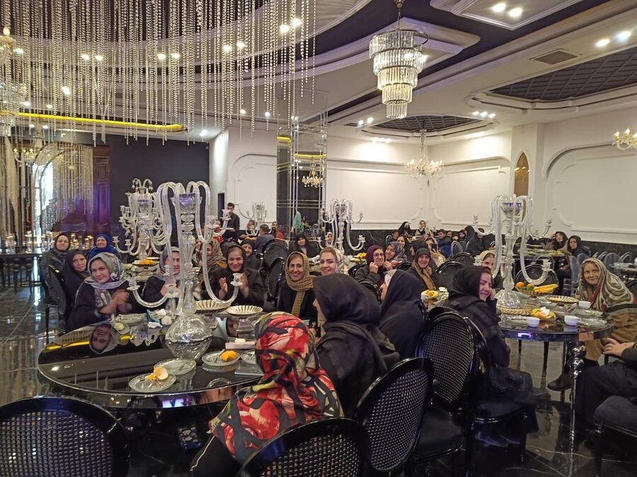 شهریار | تجلیل شهرداری باغستان از ۱۵۰ مادر فداکار دارای فرزند معلول