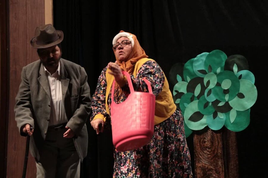 ارزیابی آثار هشتمین جشنواره منطقه‌ای تئاتر افراد دارای معلولیت استان قزوین