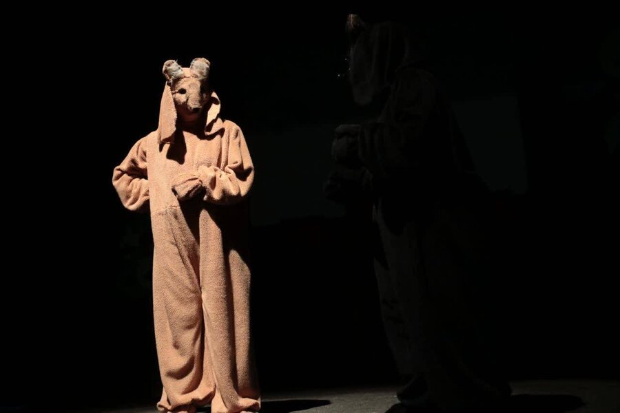 ارزیابی آثار هشتمین جشنواره منطقه‌ای تئاتر افراد دارای معلولیت استان قزوین