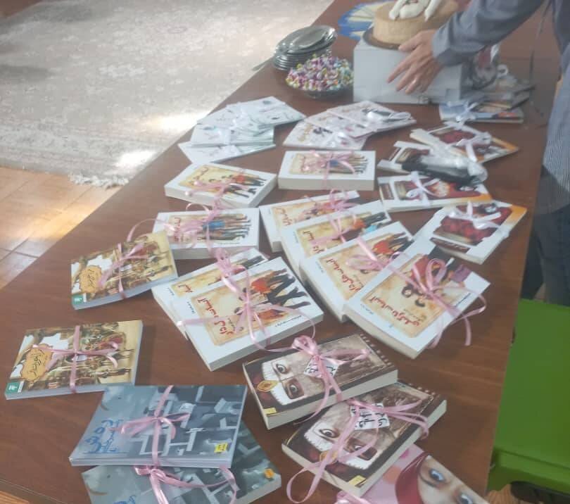 شهرتهران| برگزاری مراسم گرامیداشت میلاد حضرت فاطمه زهرا(س) در مرکز قرنطینه دخترانه خیام