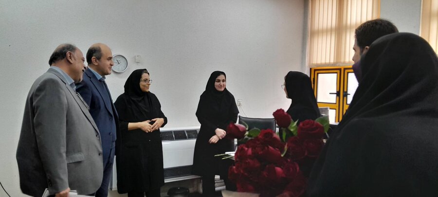 تجلیل از بانوان شاغل در بهزیستی گیلان