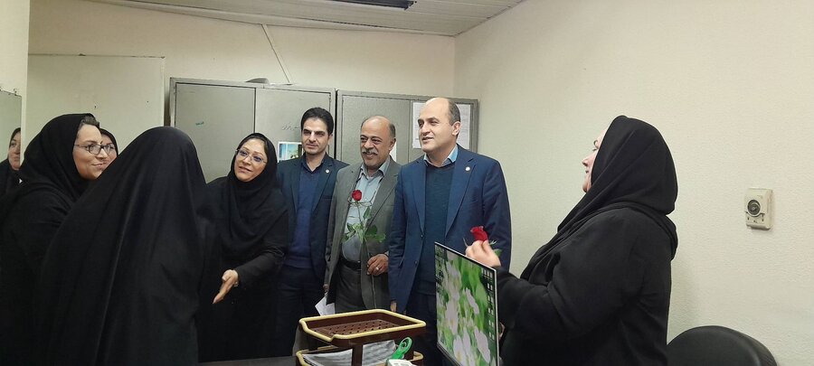 تجلیل از بانوان شاغل در بهزیستی گیلان