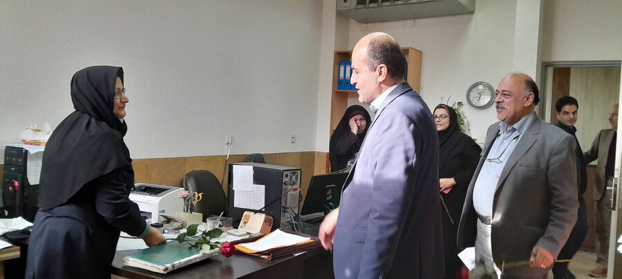 تجلیل از بانوان شاغل در بهزیستی گیلان