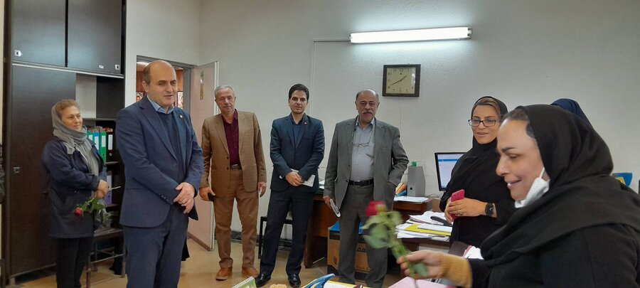 تجلیل از بانوان شاغل در بهزیستی گیلان