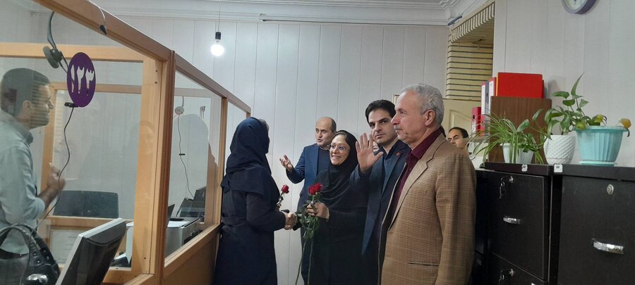 تجلیل از بانوان شاغل در بهزیستی گیلان