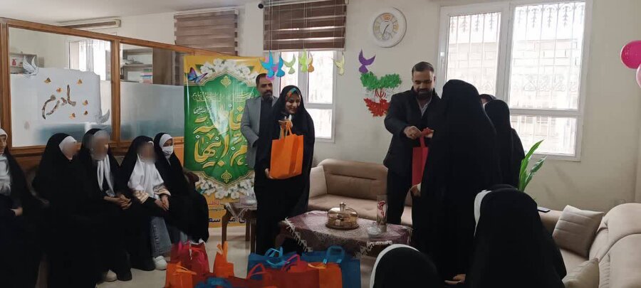 پردیس| دیدار بخشدار بومهن با دختران سرای امید  سعادت؛ روزی از جنس مهربانی