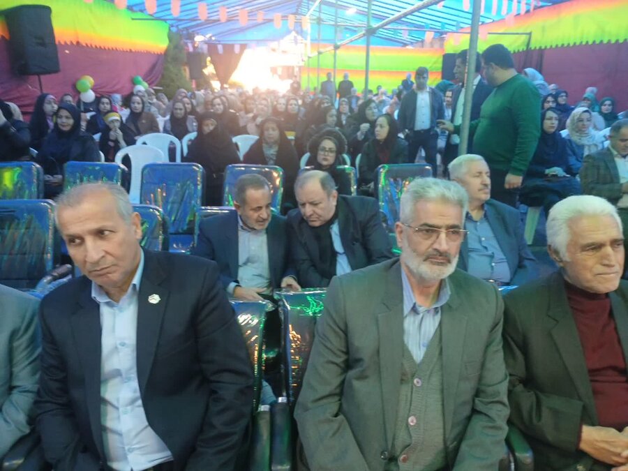 جشن روز مادر در آسایشگاه سالمندان و معلولین رشت برگزار شد