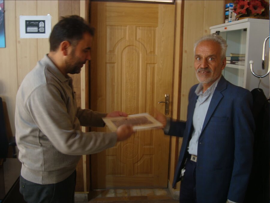 تقدیر از همکاران دارای معلولیت در بهزیستی شهرستان ملایر