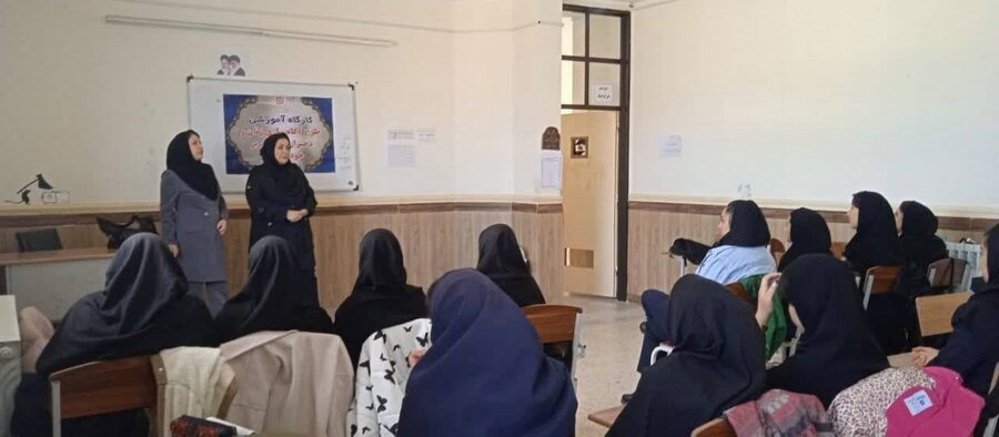 اجرای طرح خاتم در مدارس دخترانه شهرستان میاندوآب