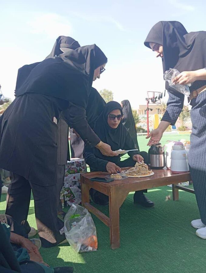 برنامه های معاونت سلامت اجتماعی درهفته گرامیداشت مقام زن و مادر