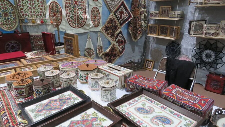 افتتاح جشنواره مهر مادری در سیرجان