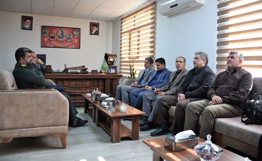 دیدار با فرماندهان سپاه