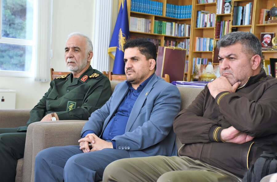 دیدار با فرماندهان سپاه