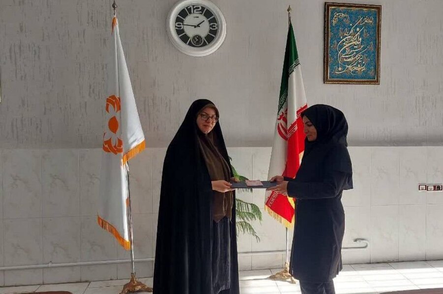 تجلیل از بانوان اداره بهزیستی شهرستان شوط به مناسبت گرامیداشت روز زن