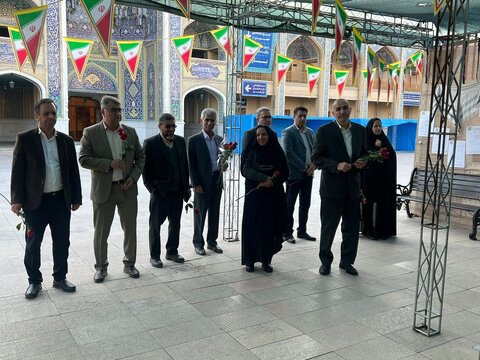 آغاز مسئولیت مدیرکل بهزیستی فارس با تجدید میثاق معنوی در حرم مطهر حضرت شاهچراغ (ع)