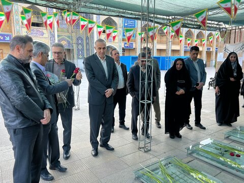 آغاز مسئولیت مدیرکل بهزیستی فارس با تجدید میثاق معنوی در حرم مطهر حضرت شاهچراغ (ع)