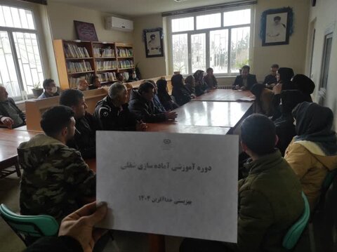 گزارش تصویری| دوره آموزشی آماده‌سازی شغلی به توانخواهان بهزیستی خداآفرین