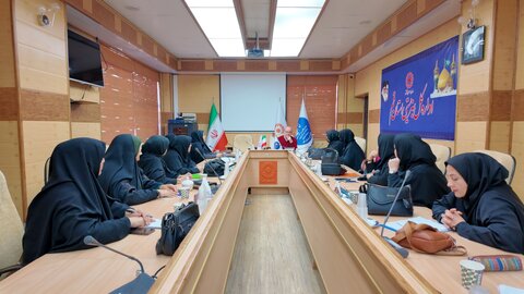 برگزاری نشست تخصصی بازبینی طرح «خاتم» برای تقویت تاب‌آوری و مهارت‌ورزی زنان و دختران قم