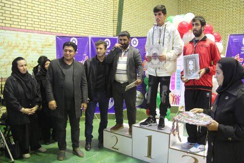 جام بلند همتان