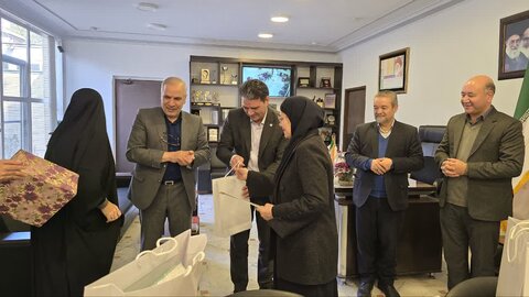 تقدیر روز زن