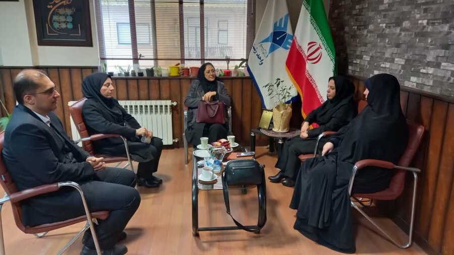 برگزاری نشست تخصصی مشاوران و روانشناسان مراکز تحت نظارت بهزیستی در دانشگاه آزاد اسلامی گیلان