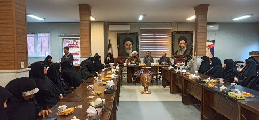 برگزاری جلسه کارگروه رصد آسیب‌های اجتماعی در فرمانداری آذرشهر