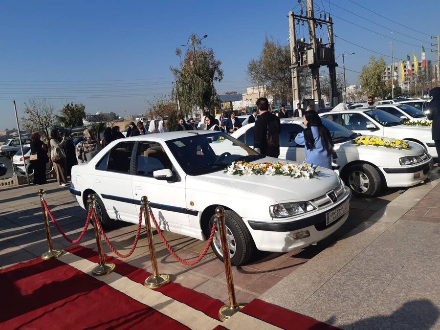 ورامین | برگزاری مراسم جشن ازدواج ۱۴ زوج جوان