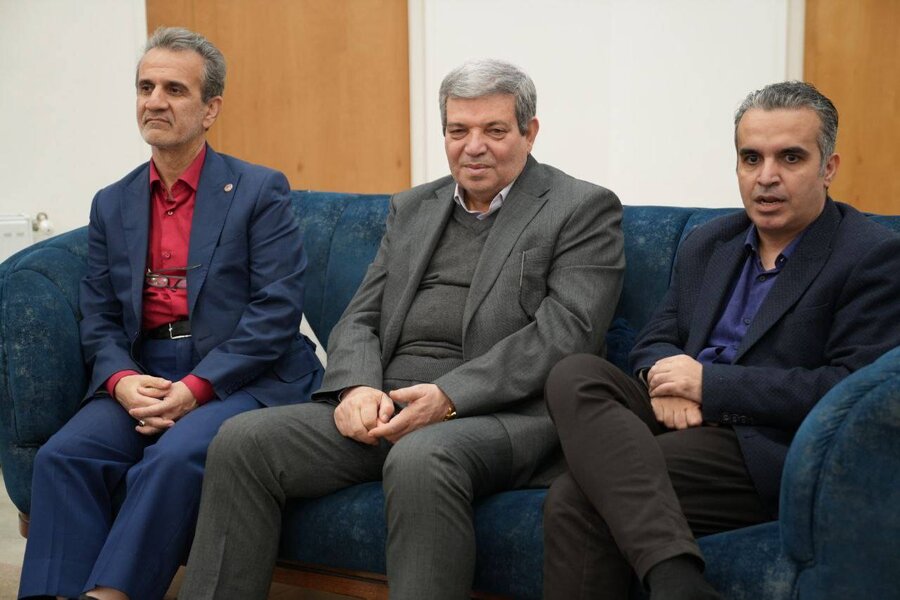 بازدید از مرکز نیک گامان جمشید